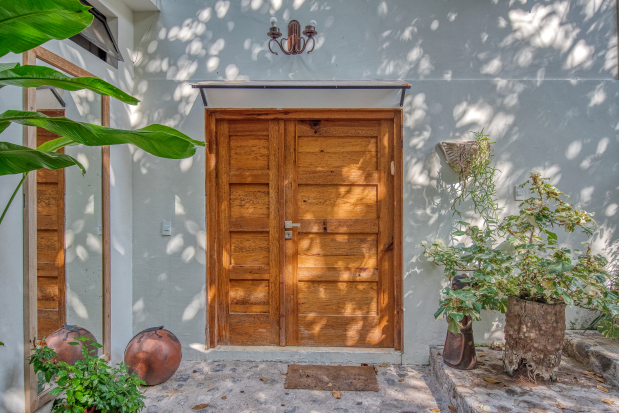 La Manzanilla Realty