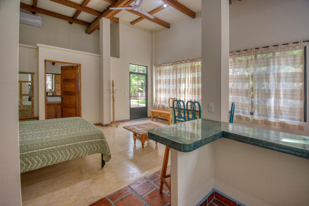 La Manzanilla Realty