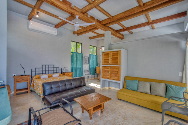 La Manzanilla Realty